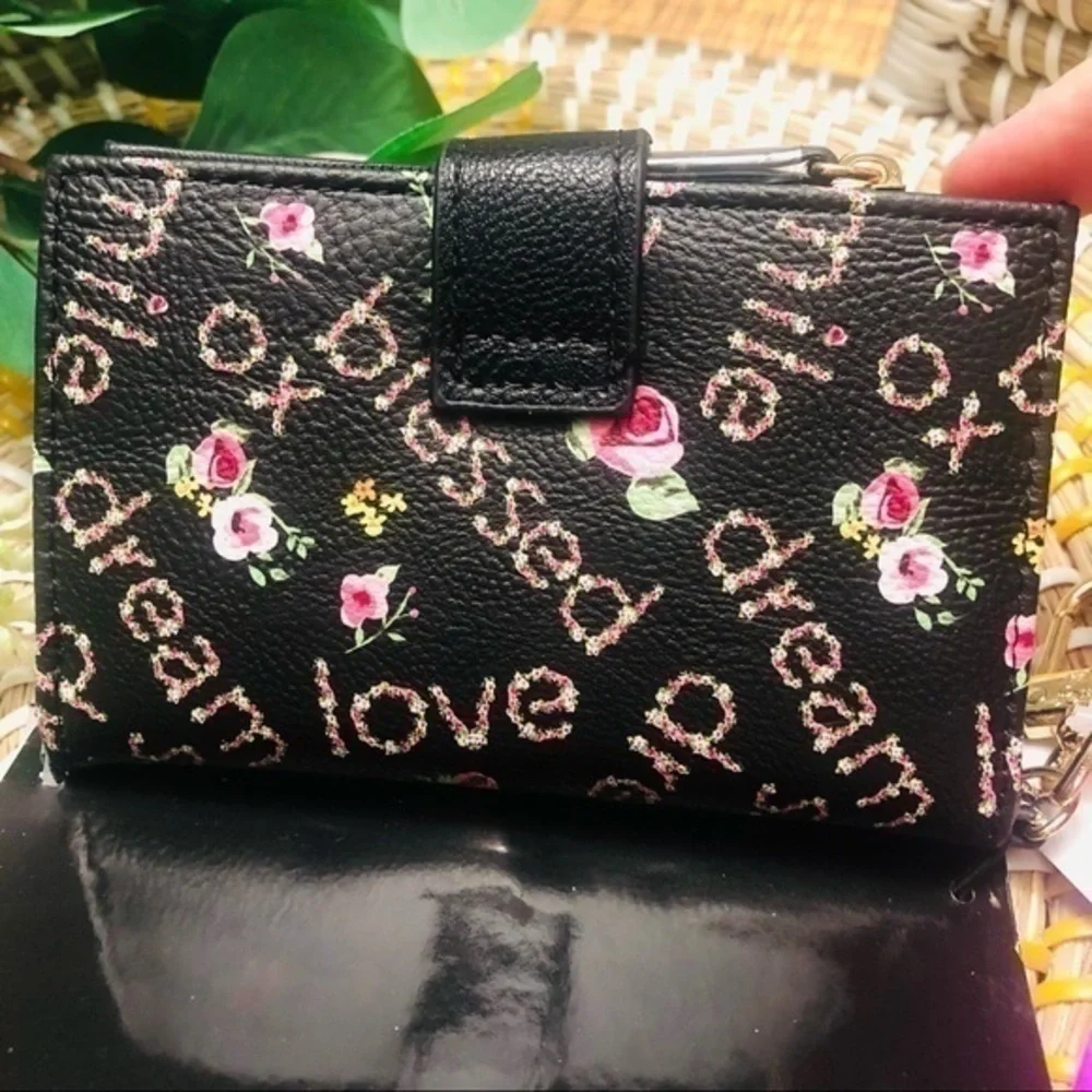 Betsey Johnson Flora Bifold Wallet Floral Logo Print NWT